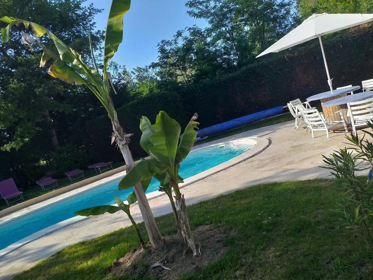 Homestay Chez Celine Et Philippe Chambre Atelier Dans Propriete De Charme Avec Piscine Le Fossat France